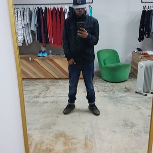 Meet your Posher, Keenan